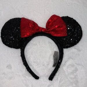 Classic sequence, Minnie Mouse ears headband